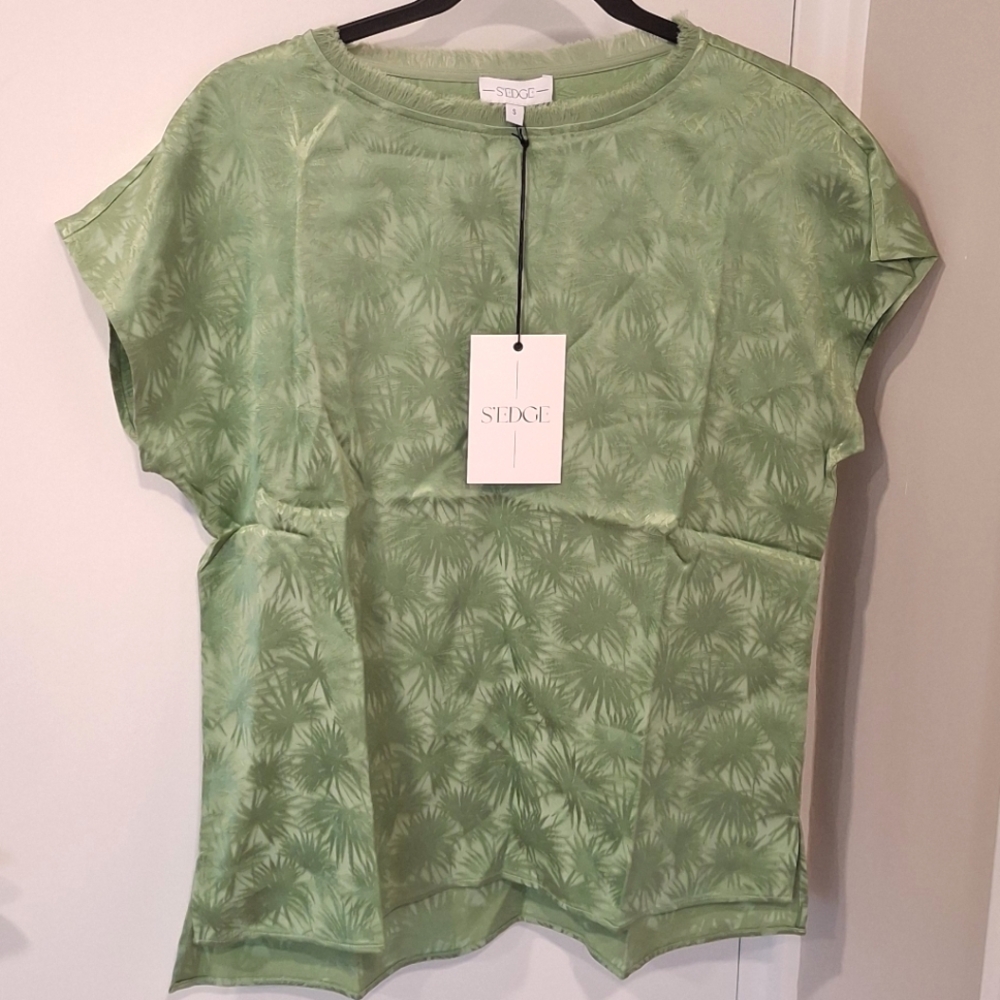 NWT S'EDGE Satin Palm Trees Short Sleeve Top